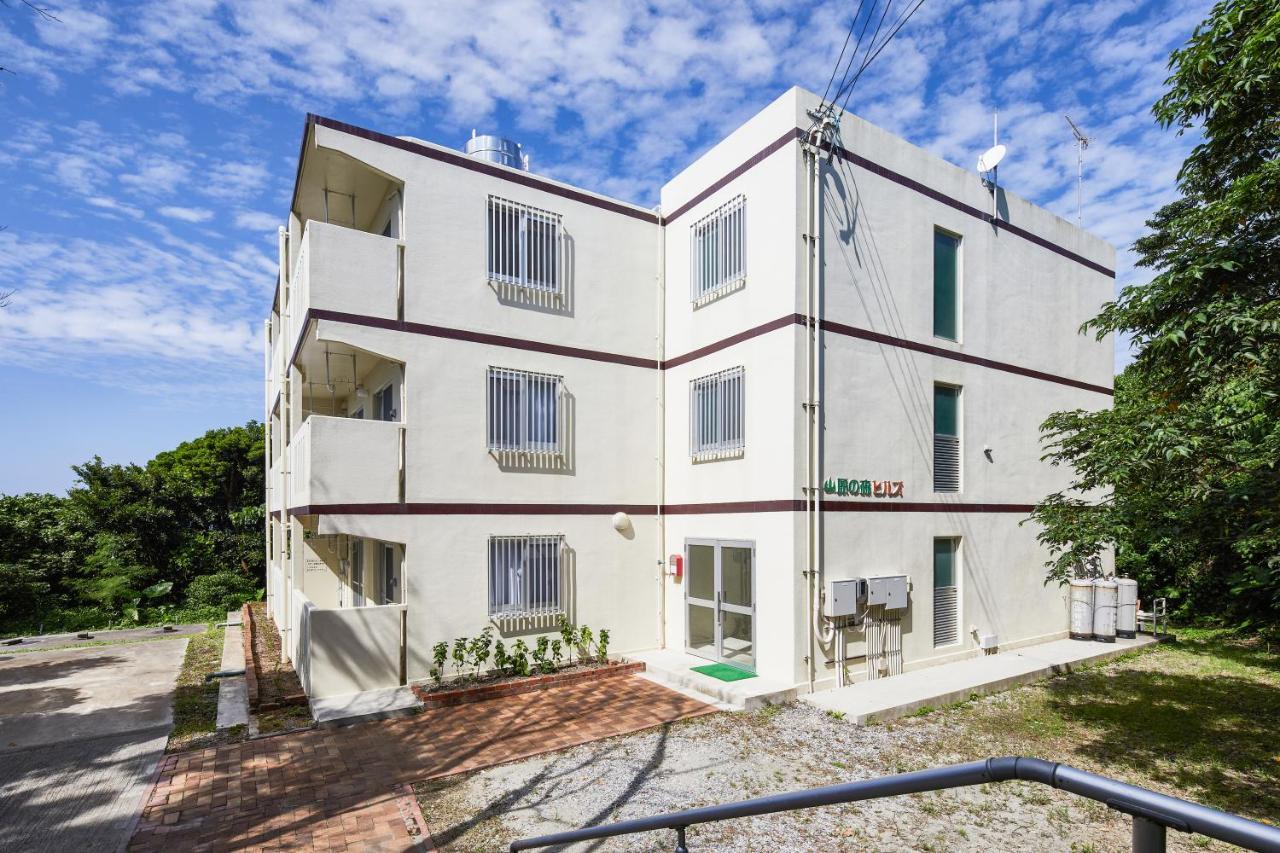 Forest Hills Of Yanbaru Motobu Extérieur photo